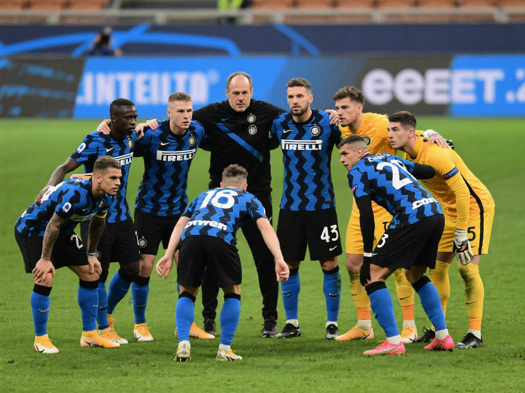 国米闪耀颁奖夜,7星入选最佳阵容独揽大奖 国米闪耀颁奖夜,7星入选最佳阵容独揽大奖