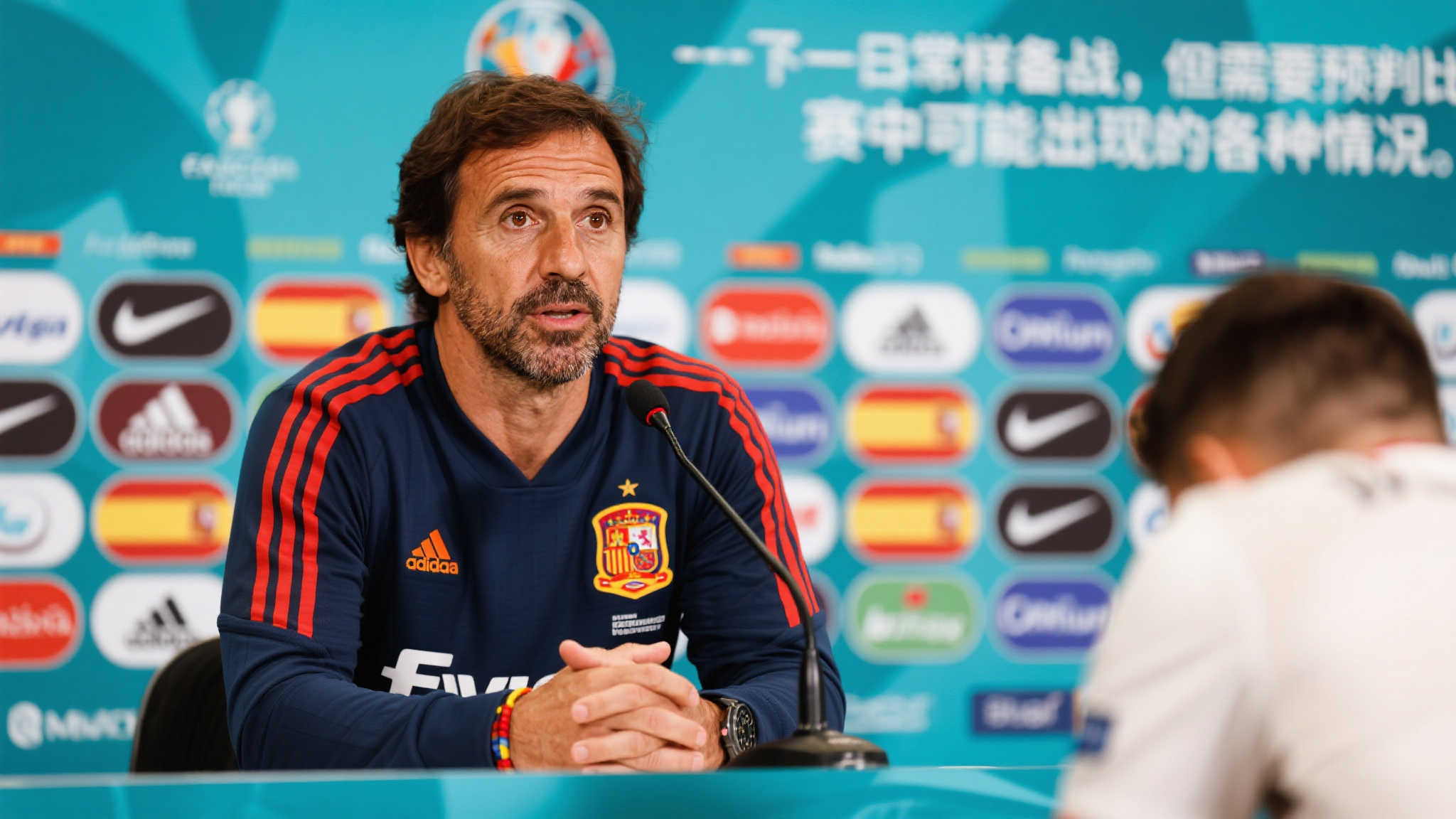 恩里克:正常备战同时未雨绸缪迎接挑战 恩里克:正常备战同时未雨绸缪迎接挑战